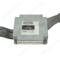 Repair of Toyota Land Cruiser transmission control unit