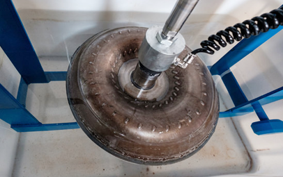 Тестване за херметичност на хидротрансформатора Тестване за херметичност на хидротрансформатора