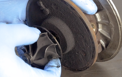 Сериозно наслояване по турбокомпресор